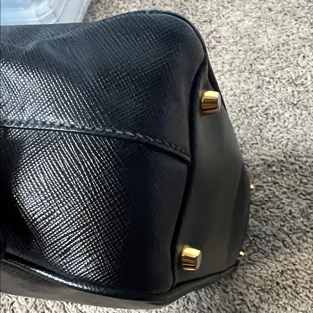 3284 Prada Black Saffiano Leather Tote - Picture 5 of 13